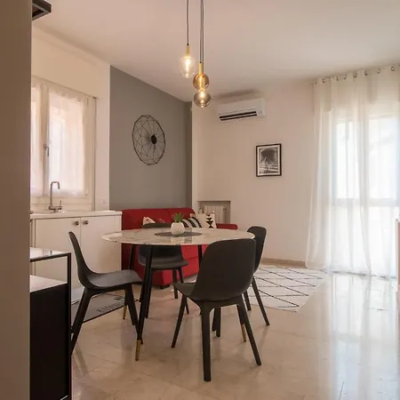 Apartmán Grey House In The Heart Of @treviso Treviso
